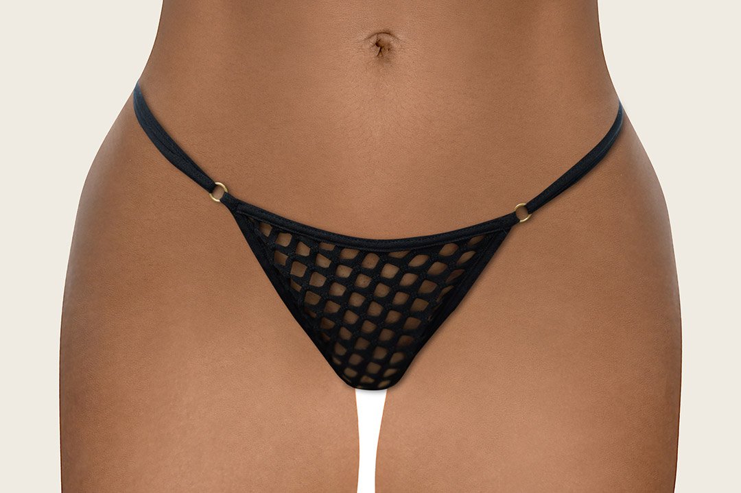 Panty negro perforado